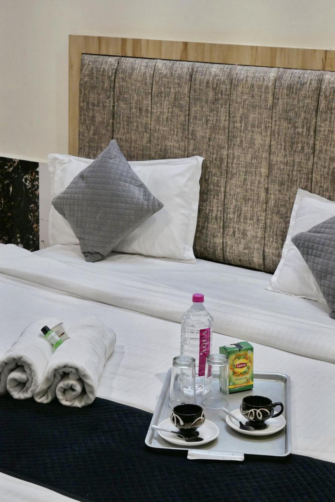Hotel Grand Vijay بوشكار الغرفة الصورة